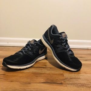 Nike Wmns Dual Fusion Lite Women’s 599560-003  US7